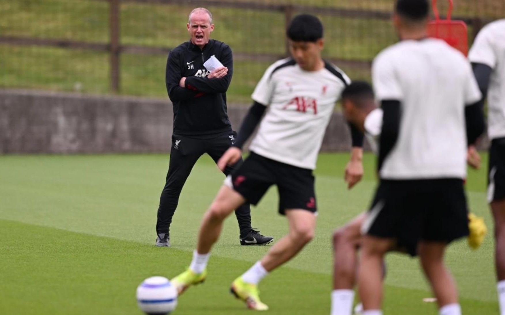 仅延续了曼 仅延续了曼