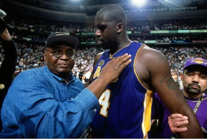 供稳定防守 供稳定防守